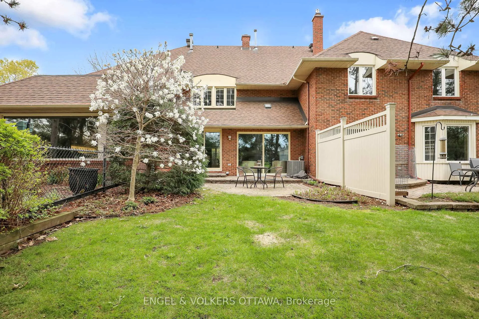 Photo 42 of 34 Chatsworth Crescent, Ottawa, Hunt Club — HOMEH