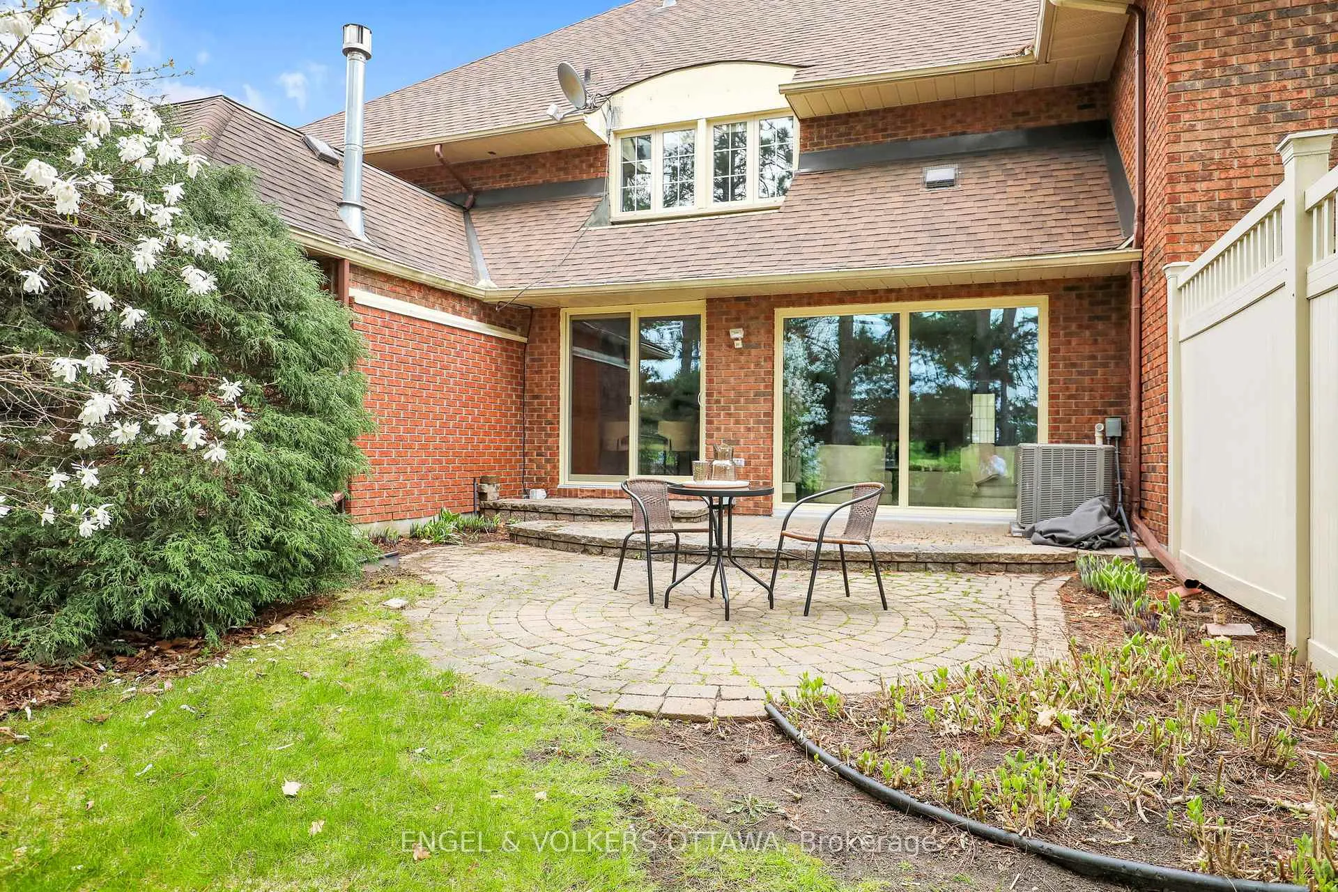 Photo 43 of 34 Chatsworth Crescent, Ottawa, Hunt Club — HOMEH