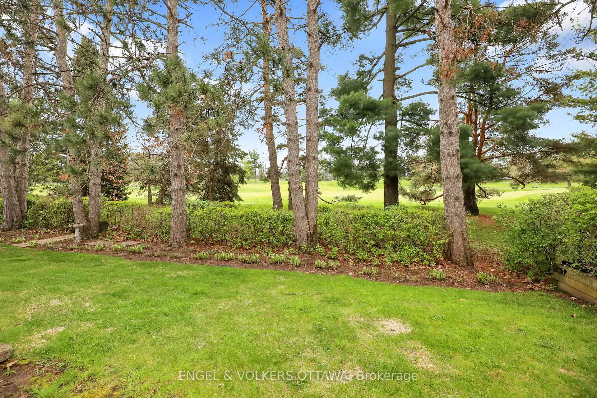 Photo 46 of 34 Chatsworth Crescent, Ottawa, Hunt Club — HOMEH