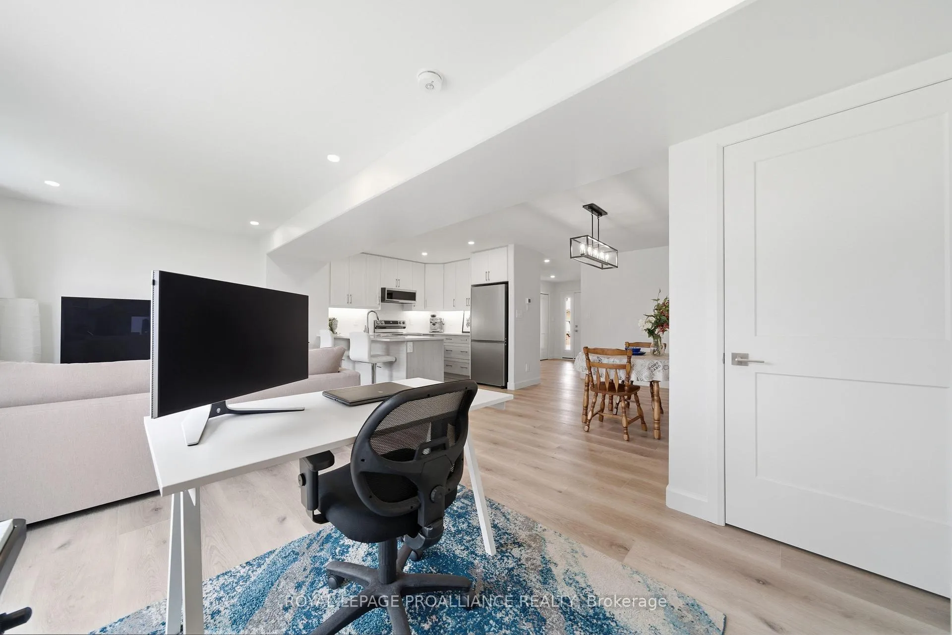 Photo 26 of 19 Parkland Circle, Quinte West, Murray Ward — HOMEH