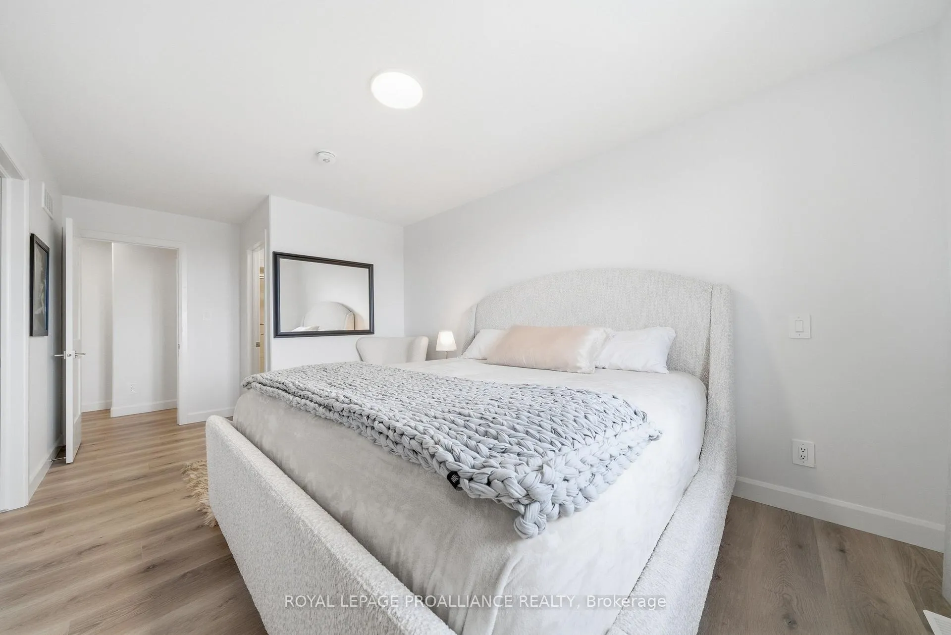 Photo 33 of 19 Parkland Circle, Quinte West, Murray Ward — HOMEH