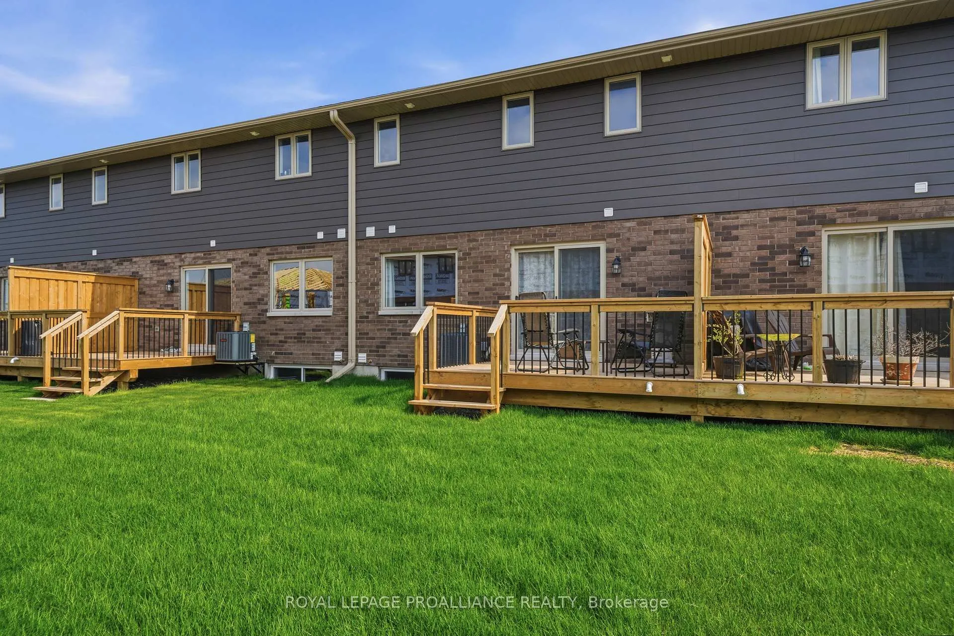 Photo 41 of 19 Parkland Circle, Quinte West, Murray Ward — HOMEH