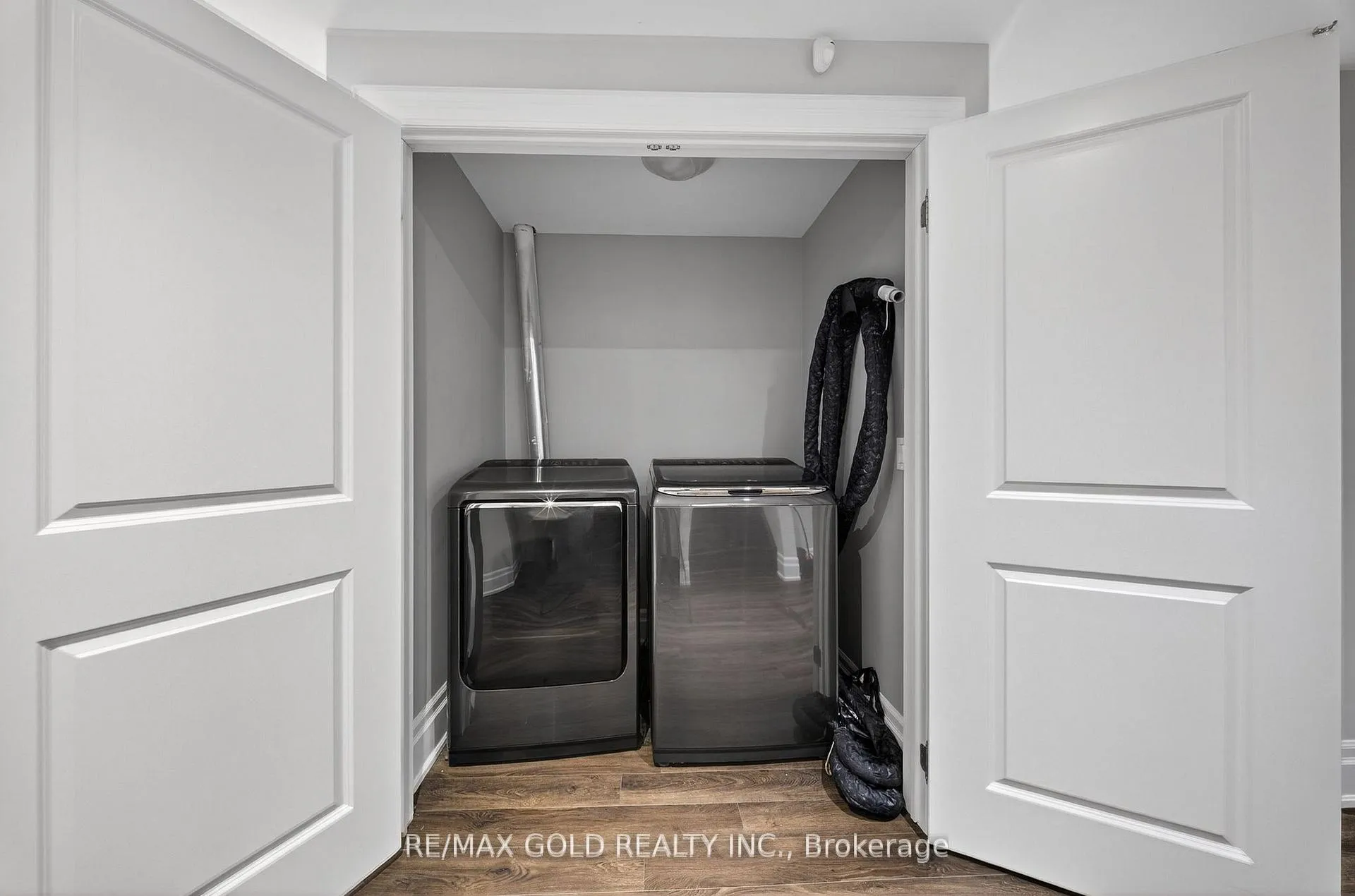 Photo 36 of 31 Fieldstone Lane Avenue, Caledon, Rural Caledon — HOMEH