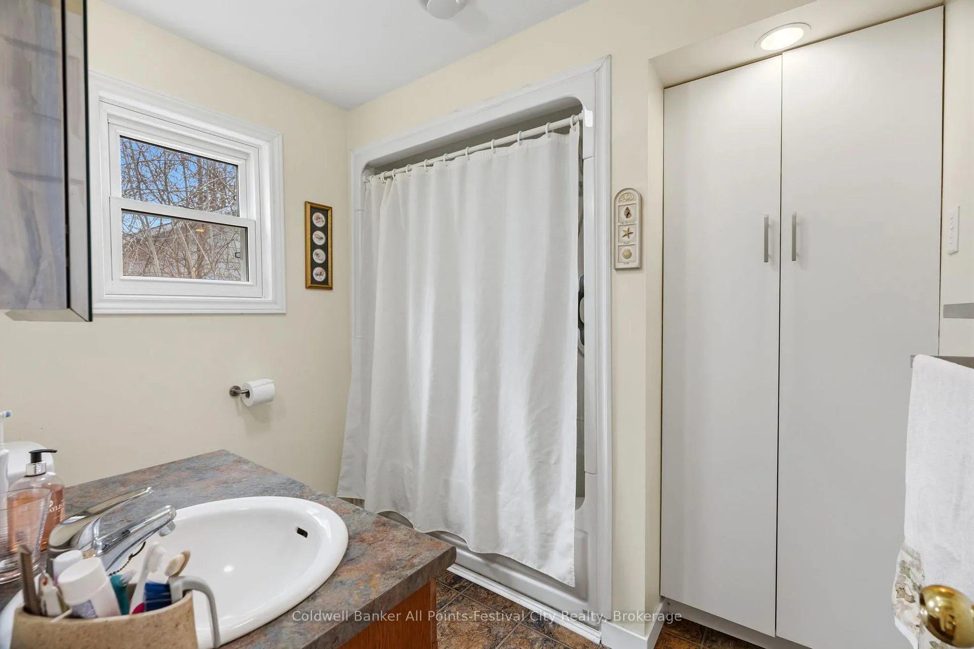 Photo 25 of 13 Ravine Park Road S, Goderich, Goderich (Town) — HOMEH