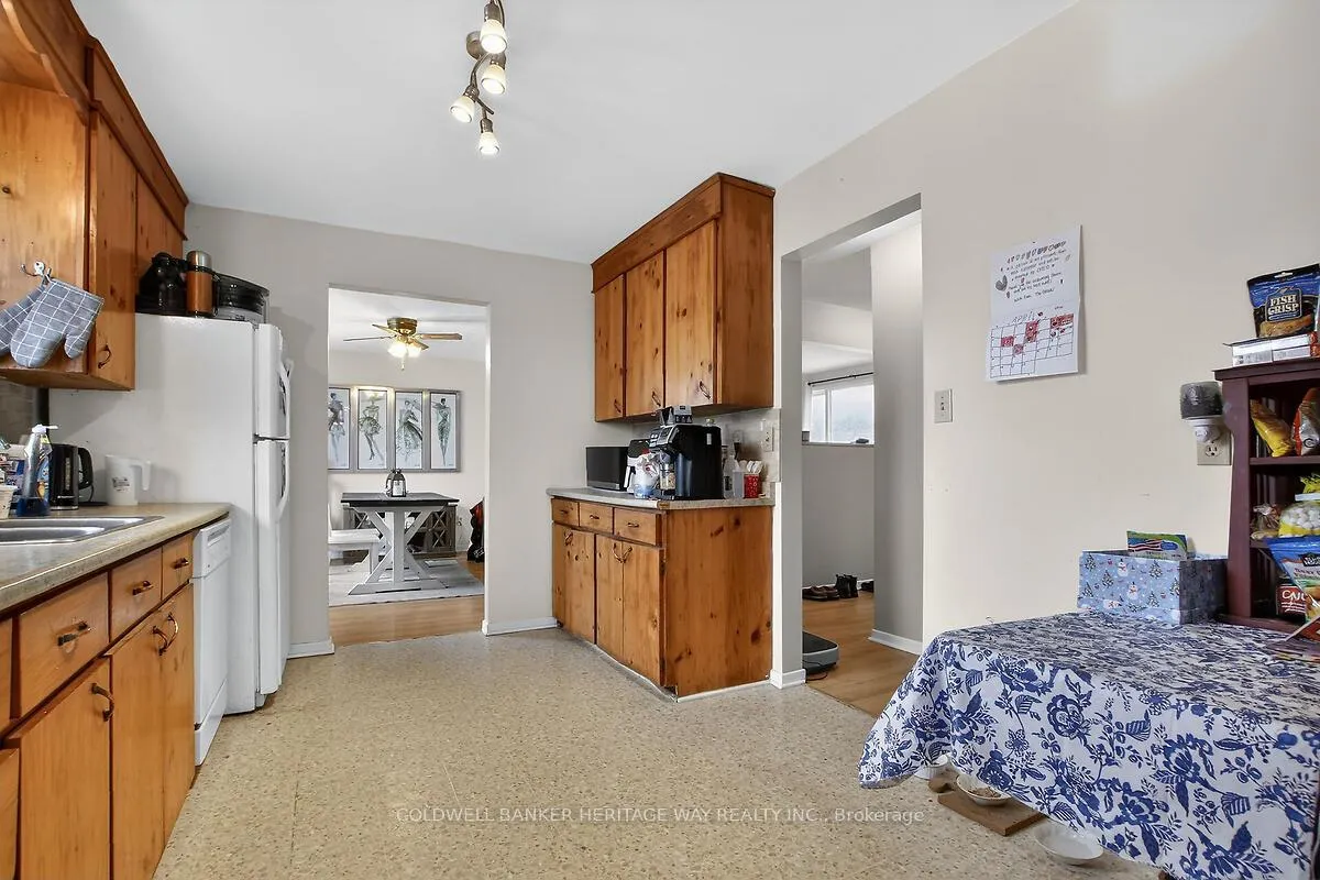 Photo 14 of 106 Munro Lane, Beckwith, Beckwith Twp — HOMEH