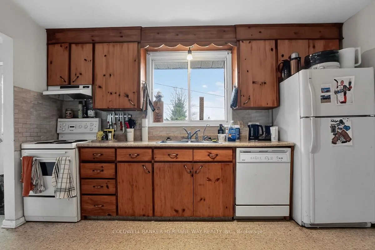 Photo 15 of 106 Munro Lane, Beckwith, Beckwith Twp — HOMEH
