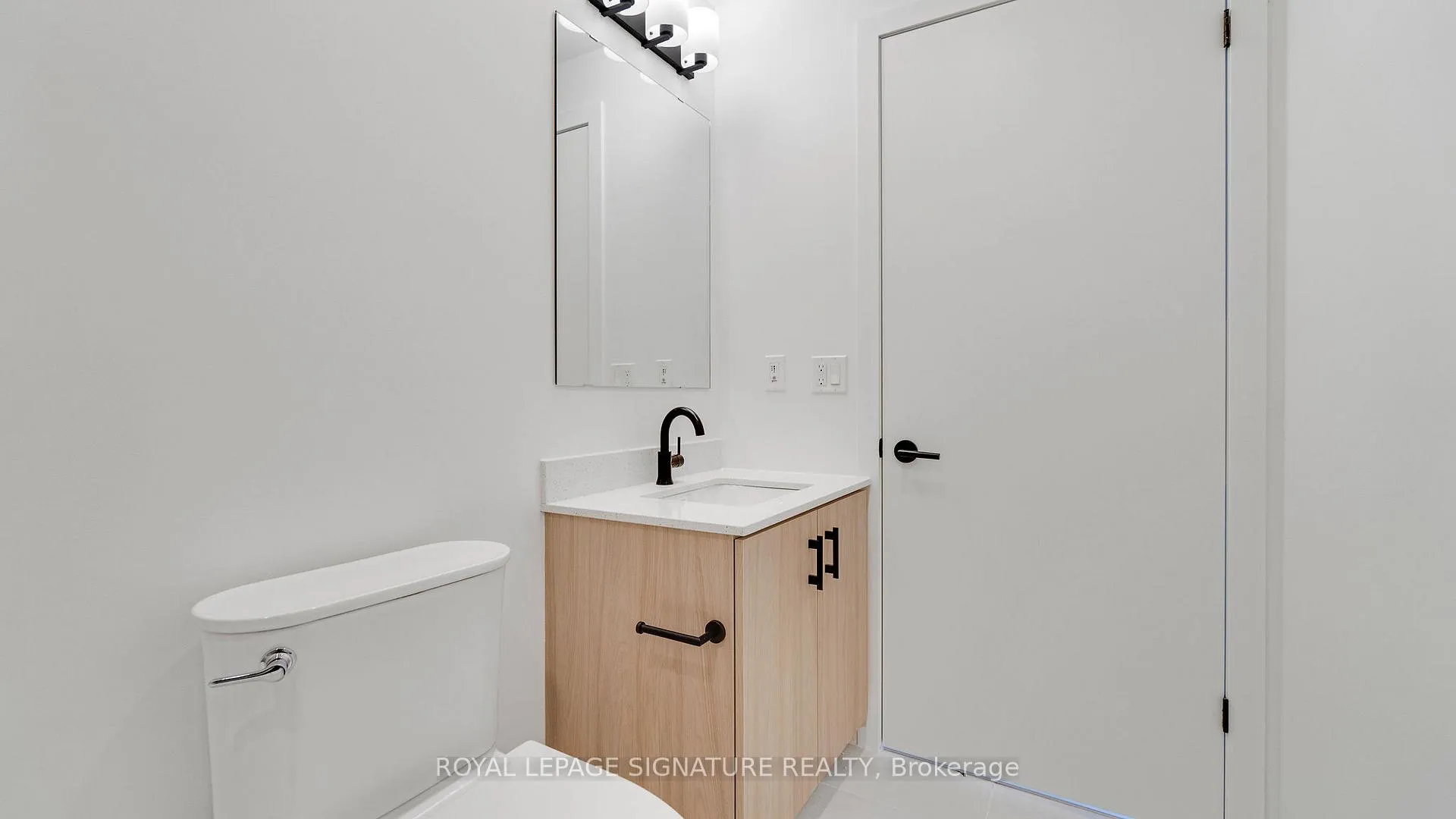 Photo 20 of Unit D803, 4878 Powers Common, Burlington, Alton — HOMEH