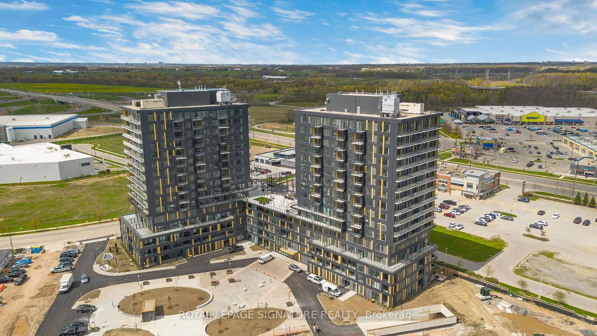 Photo 4 of Unit C1109, 4878 Powers Common, Burlington, Alton — HOMEH