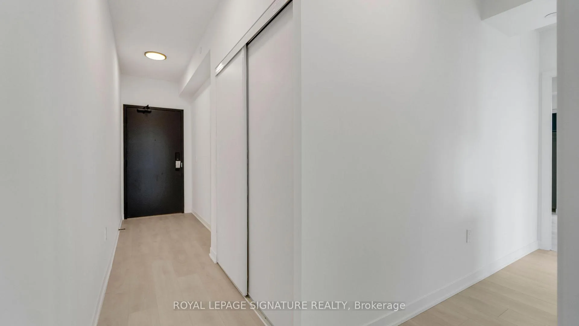 Photo 8 of Unit C1109, 4878 Powers Common, Burlington, Alton — HOMEH
