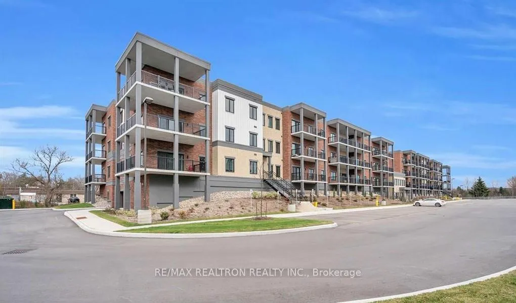 Photo 2 of Unit 309, 121 Mary Street, Clearview, Creemore — HOMEH