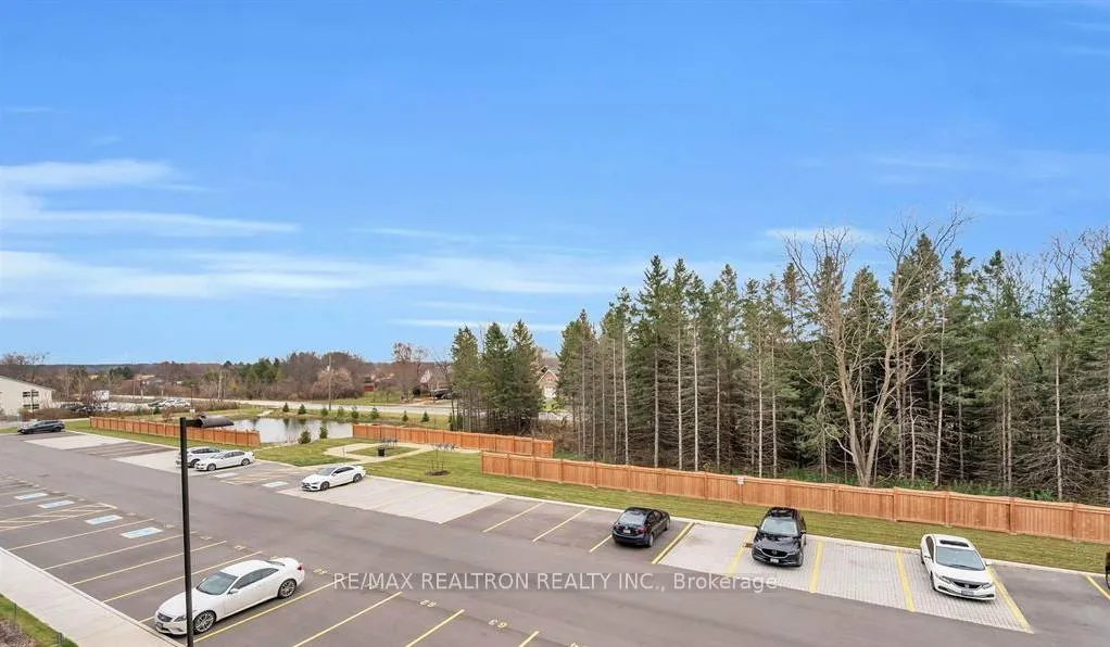 Photo 16 of Unit 309, 121 Mary Street, Clearview, Creemore — HOMEH