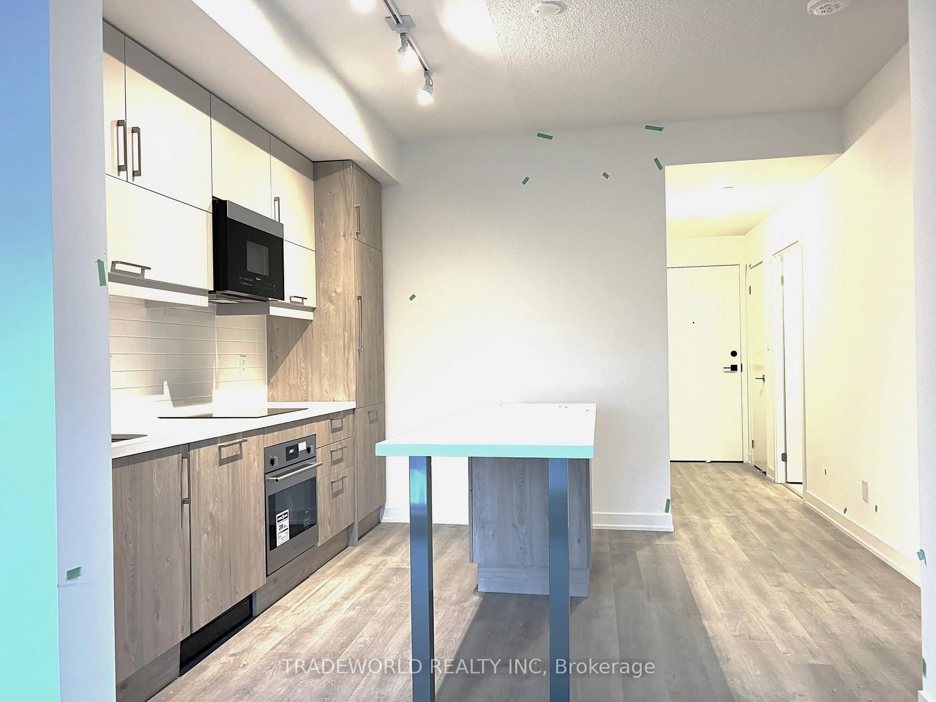 Photo 4 of Unit 1312, 8119 Birchmount Road, Markham, Unionville — HOMEH