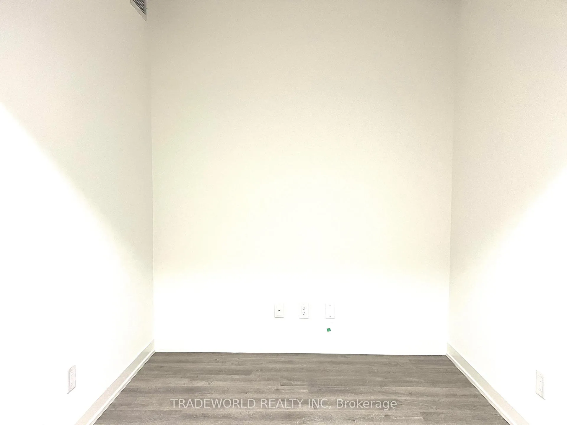 Photo 6 of Unit 1312, 8119 Birchmount Road, Markham, Unionville — HOMEH