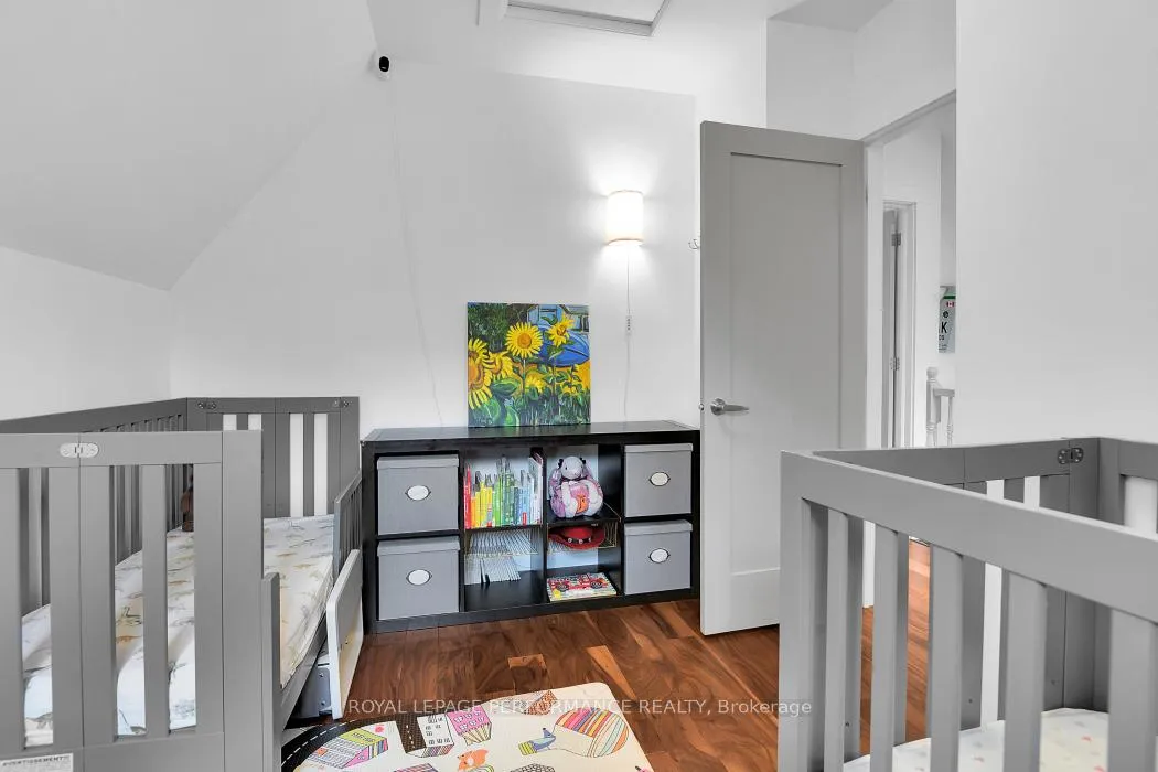 Photo 13 of 19 Windsor Avenue, Ottawa, Old Ottawa South/Rideau Gardens — HOMEH