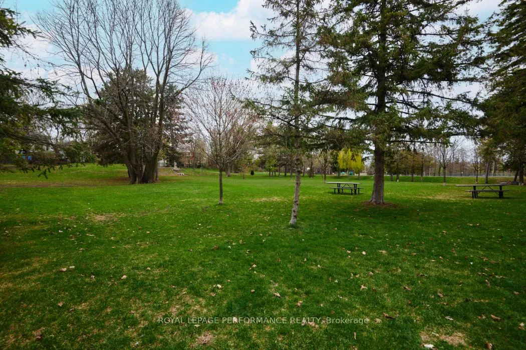 Photo 20 of 19 Windsor Avenue, Ottawa, Old Ottawa South/Rideau Gardens — HOMEH