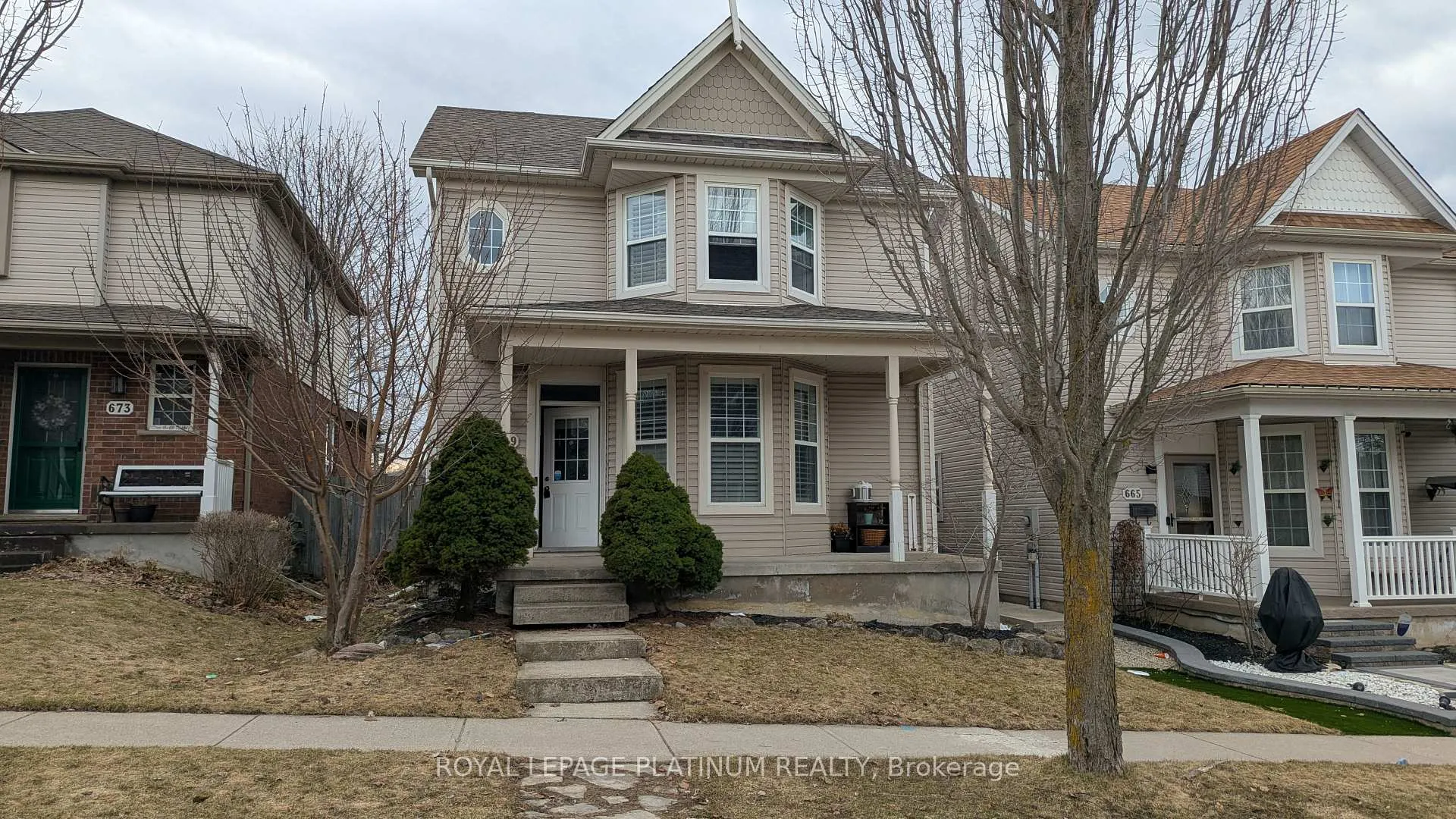 Photo 1 of 669 Zermatt Drive, Waterloo, Clair Hills — HOMEH