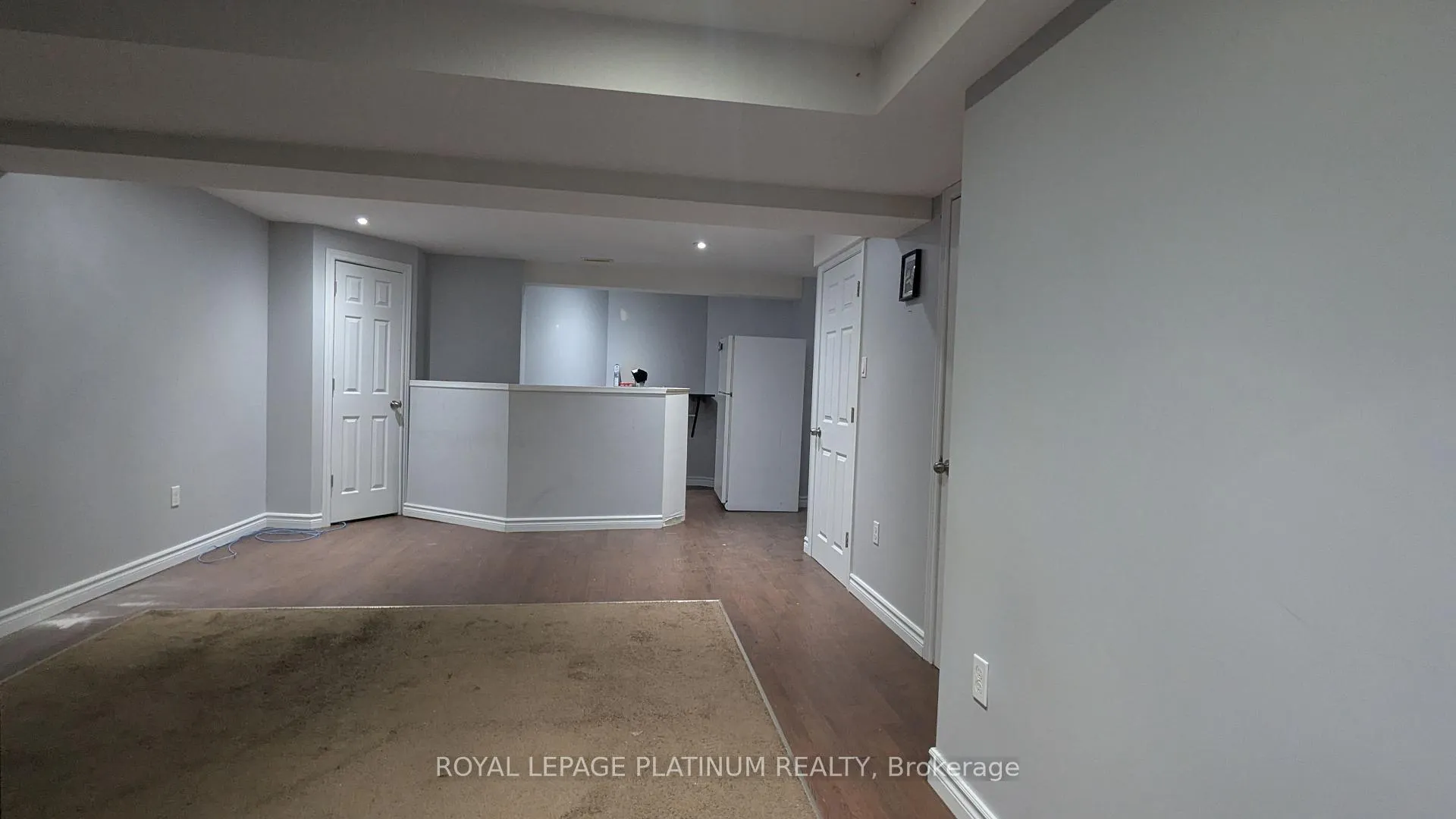 Photo 5 of 669 Zermatt Drive, Waterloo, Clair Hills — HOMEH