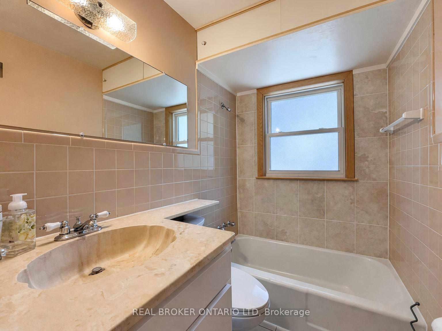 Photo 15 of 1863 Herbert Avenue, London, East H — HOMEH