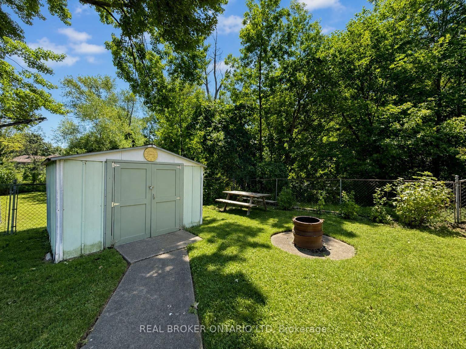 Photo 27 of 1863 Herbert Avenue, London, East H — HOMEH