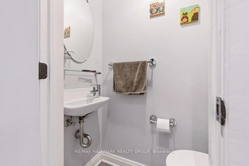 Photo 16 of 81 Anderson Street, Ottawa, West Centre Town — HOMEH