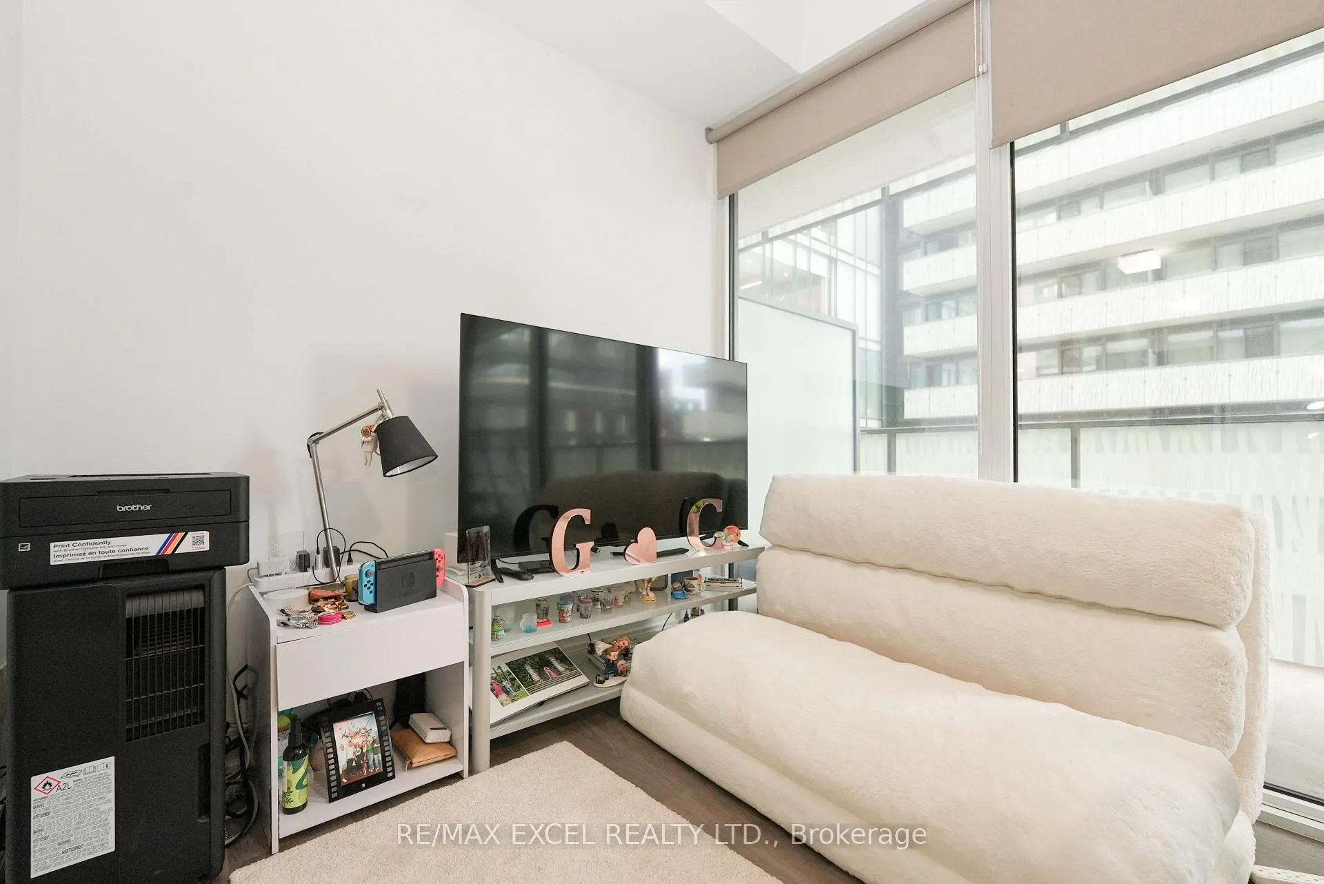 Photo 8 of Unit 510, 42 Charles Street E, Toronto, Church-Yonge Corridor — HOMEH