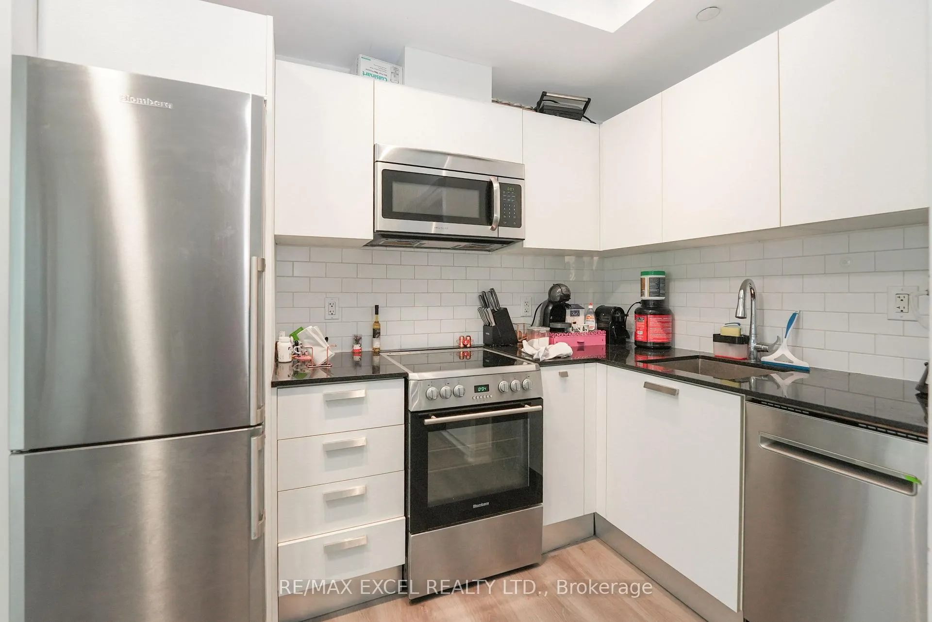Photo 15 of Unit 510, 42 Charles Street E, Toronto, Church-Yonge Corridor — HOMEH