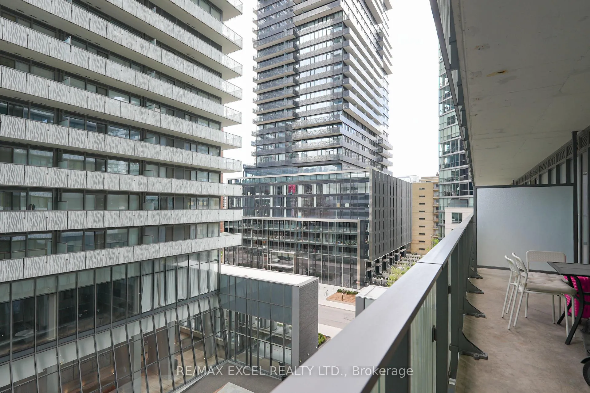 Photo 17 of Unit 510, 42 Charles Street E, Toronto, Church-Yonge Corridor — HOMEH