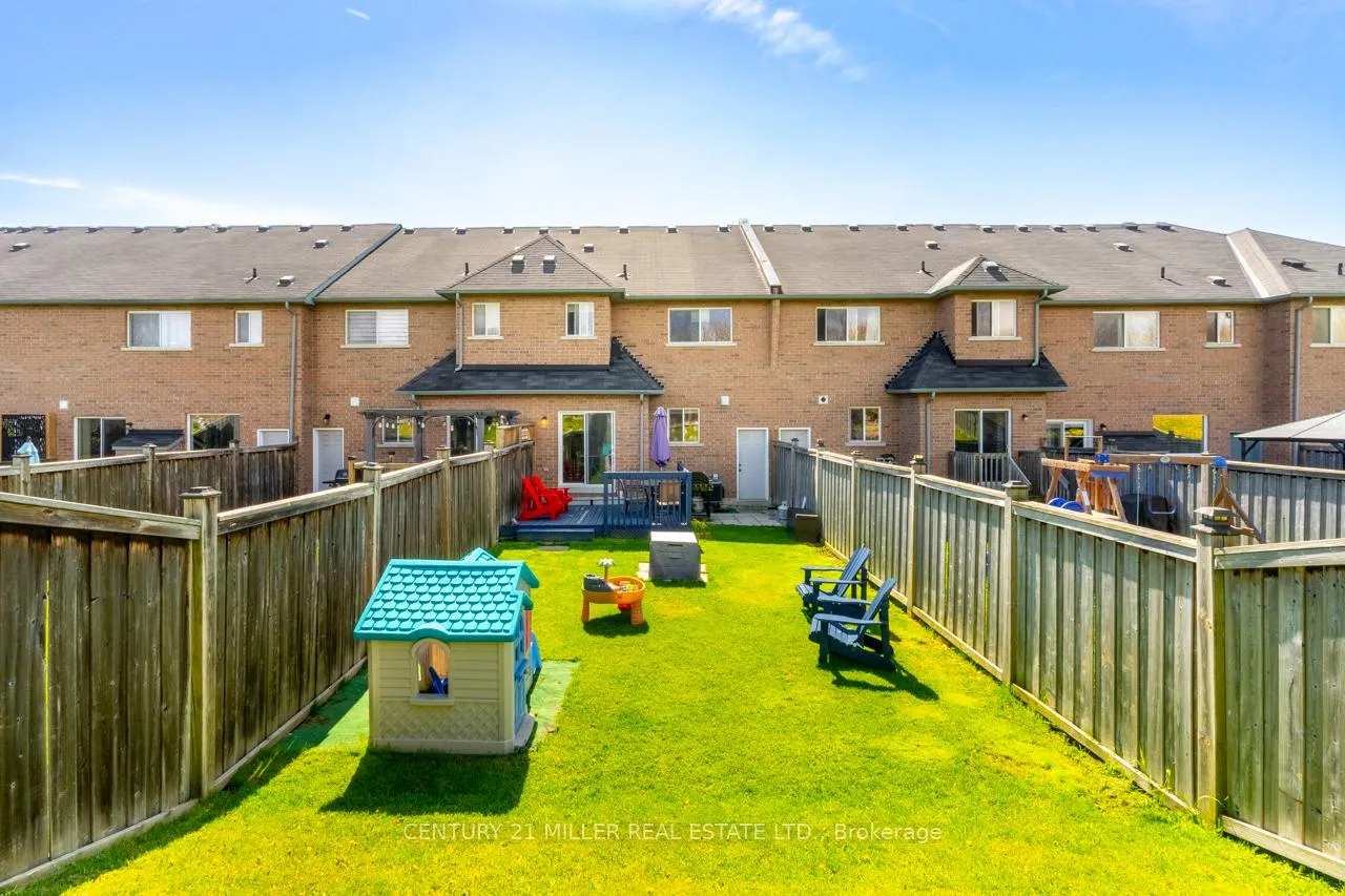 Photo 1 of 373 Bussel Crescent, Milton, Clarke — HOMEH