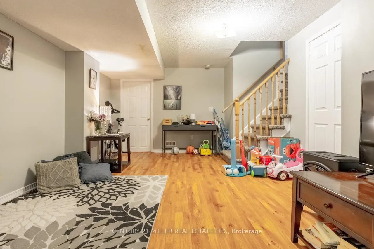Photo 19 of 373 Bussel Crescent, Milton, Clarke — HOMEH