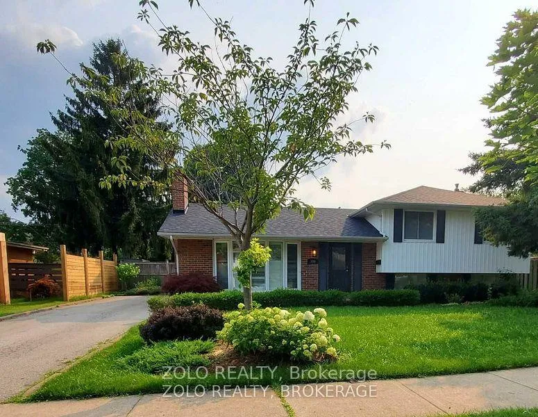 Photo 3 of 198 White Pines Drive, Burlington, Appleby — HOMEH