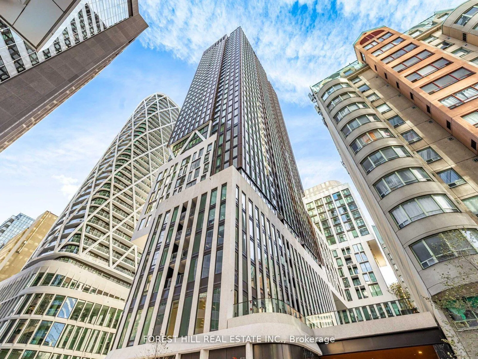 Photo 1 of Unit 1104, 238 Simcoe Street, Toronto, Kensington-Chinatown — HOMEH
