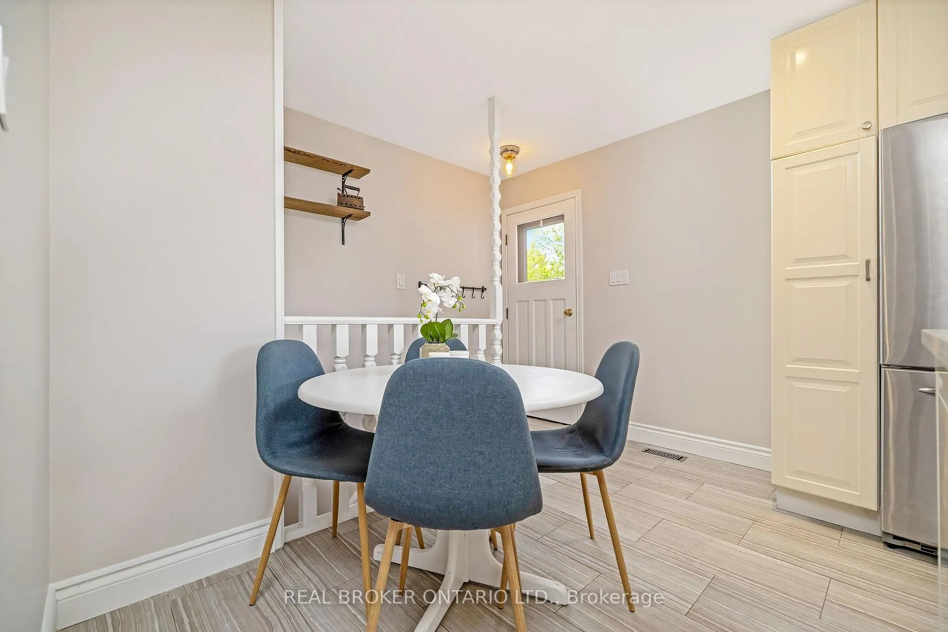 Photo 16 of 752 Mackenzie Drive, Milton, Dorset Park — HOMEH