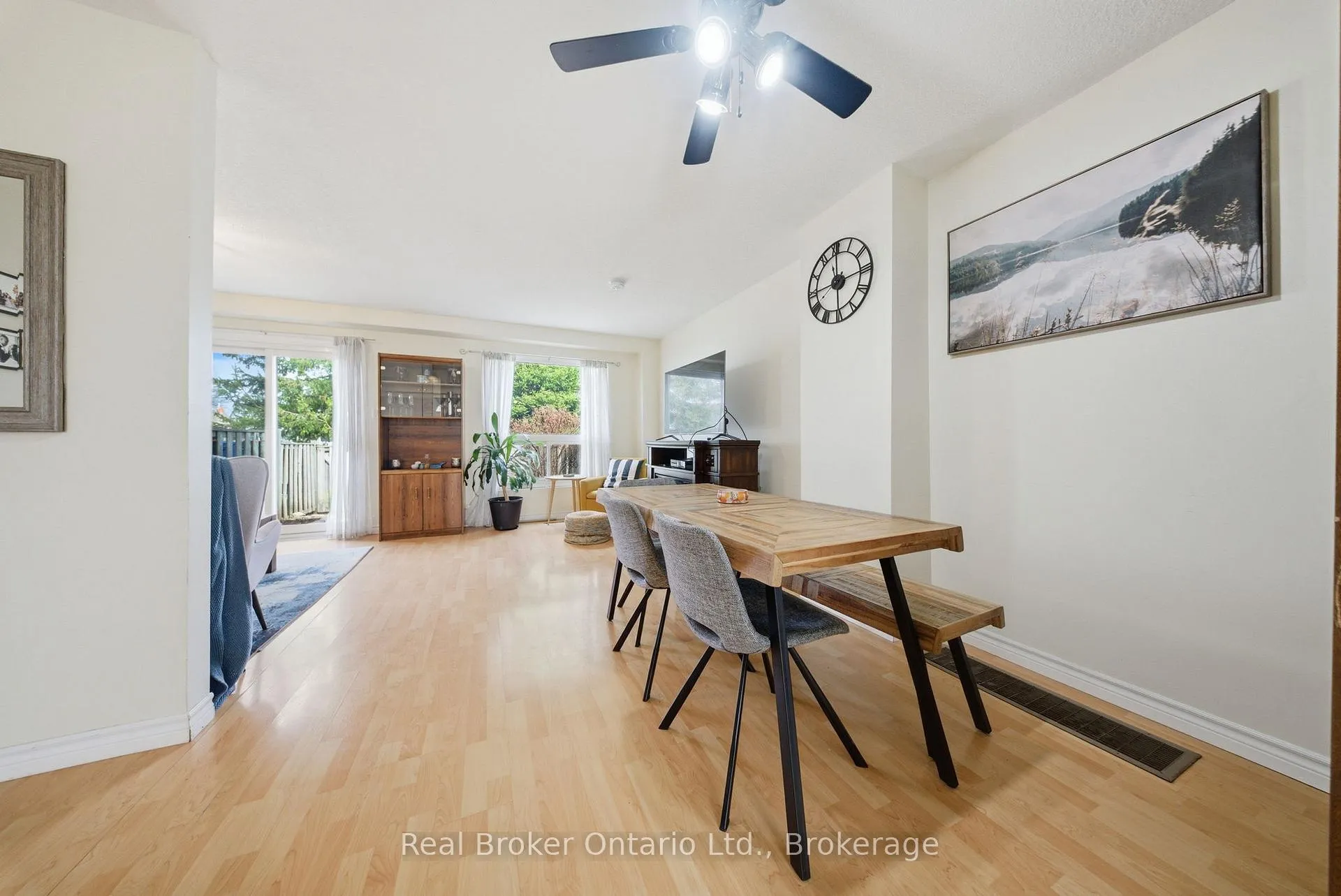 Photo 11 of Unit 41, 32 Mowat Boulevard, Kitchener, Meinzinger — HOMEH
