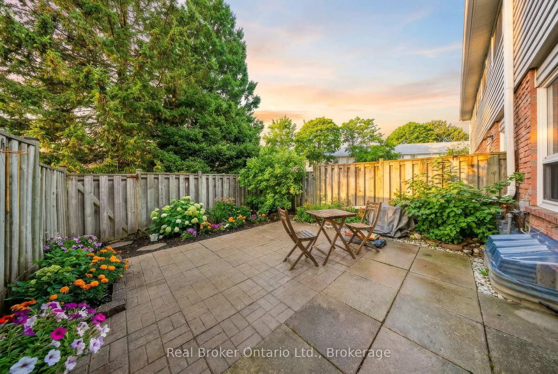 Photo 19 of Unit 41, 32 Mowat Boulevard, Kitchener, Meinzinger — HOMEH