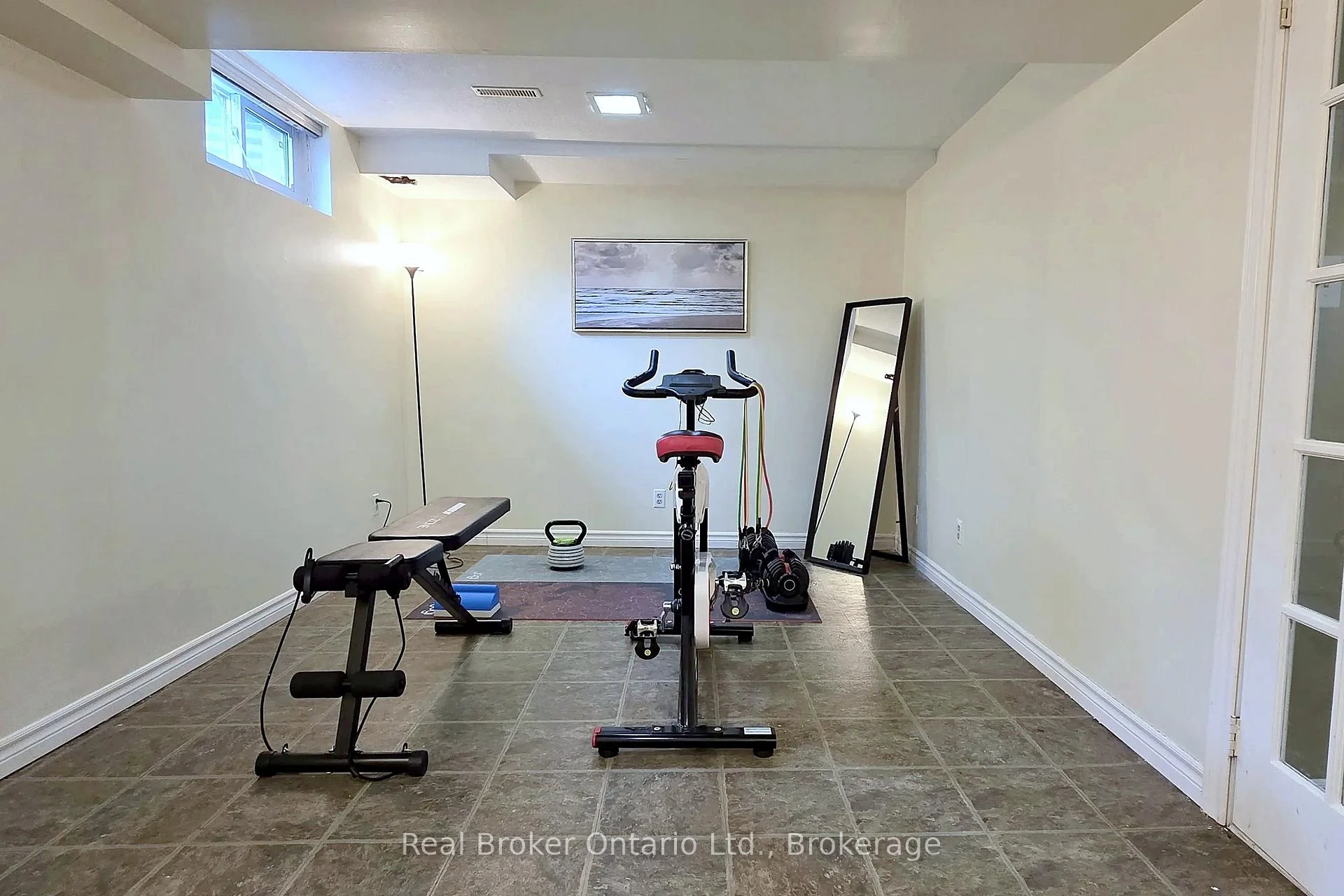 Photo 18 of Unit 41, 32 Mowat Boulevard, Kitchener, Meinzinger — HOMEH