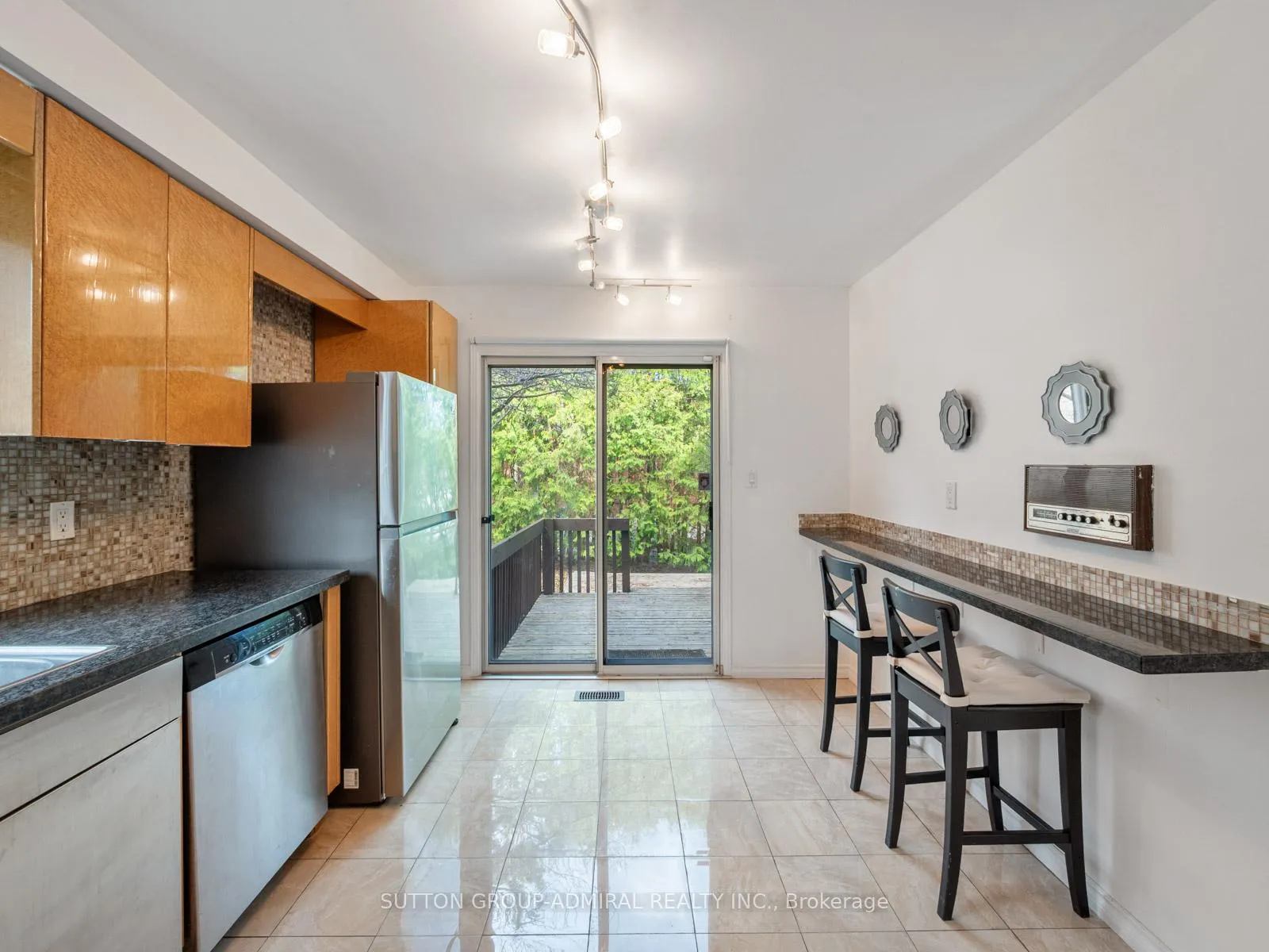 Photo 14 of 348 Brownridge Drive, Vaughan, Brownridge — HOMEH