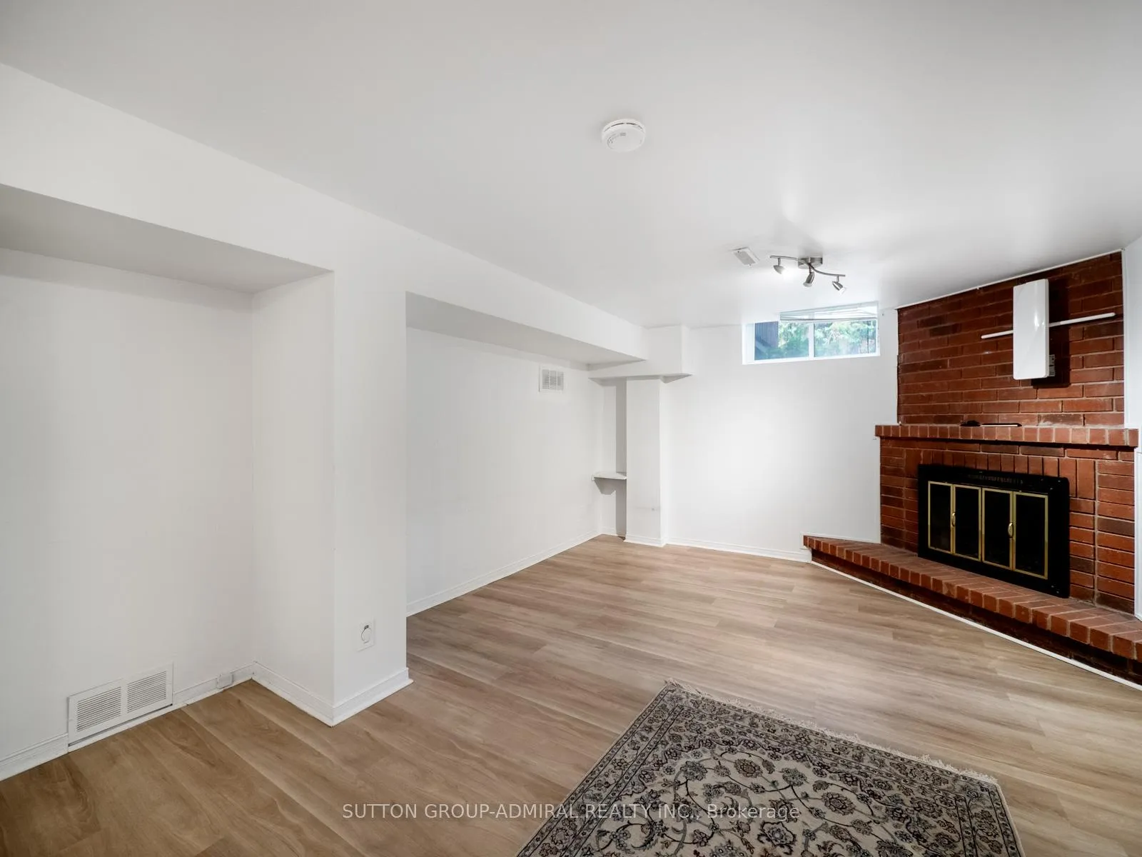 Photo 32 of 348 Brownridge Drive, Vaughan, Brownridge — HOMEH