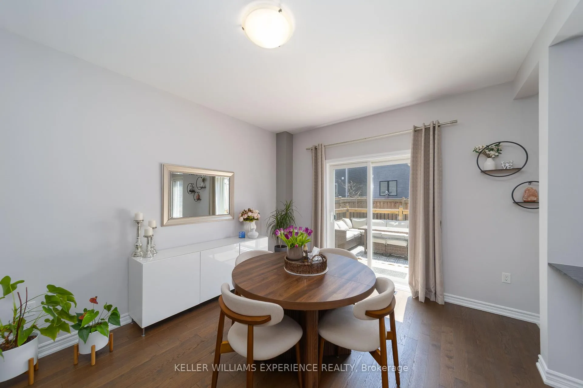 Photo 9 of 52 Mabern Street, Barrie, Rural Barrie Southwest — HOMEH