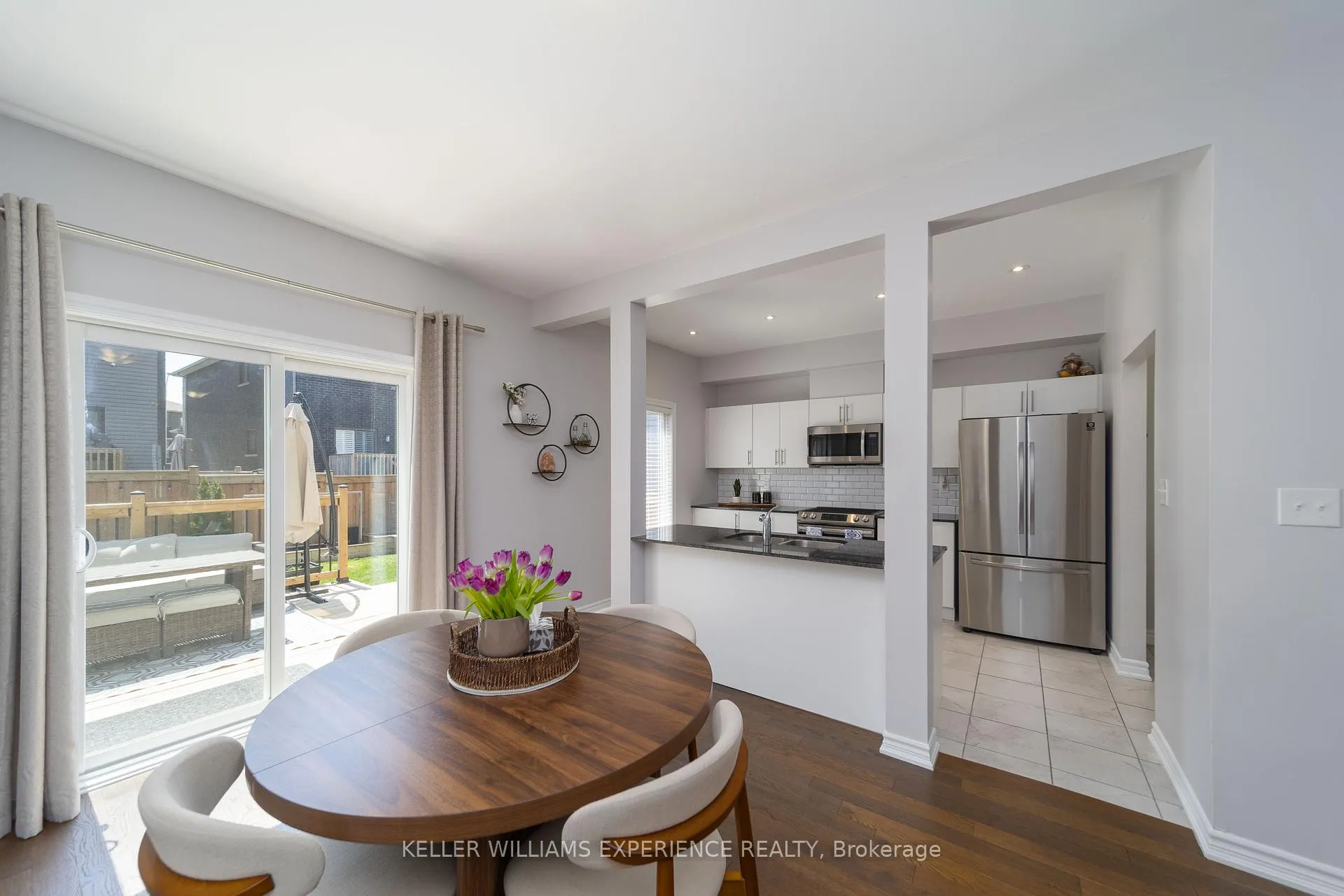 Photo 10 of 52 Mabern Street, Barrie, Rural Barrie Southwest — HOMEH