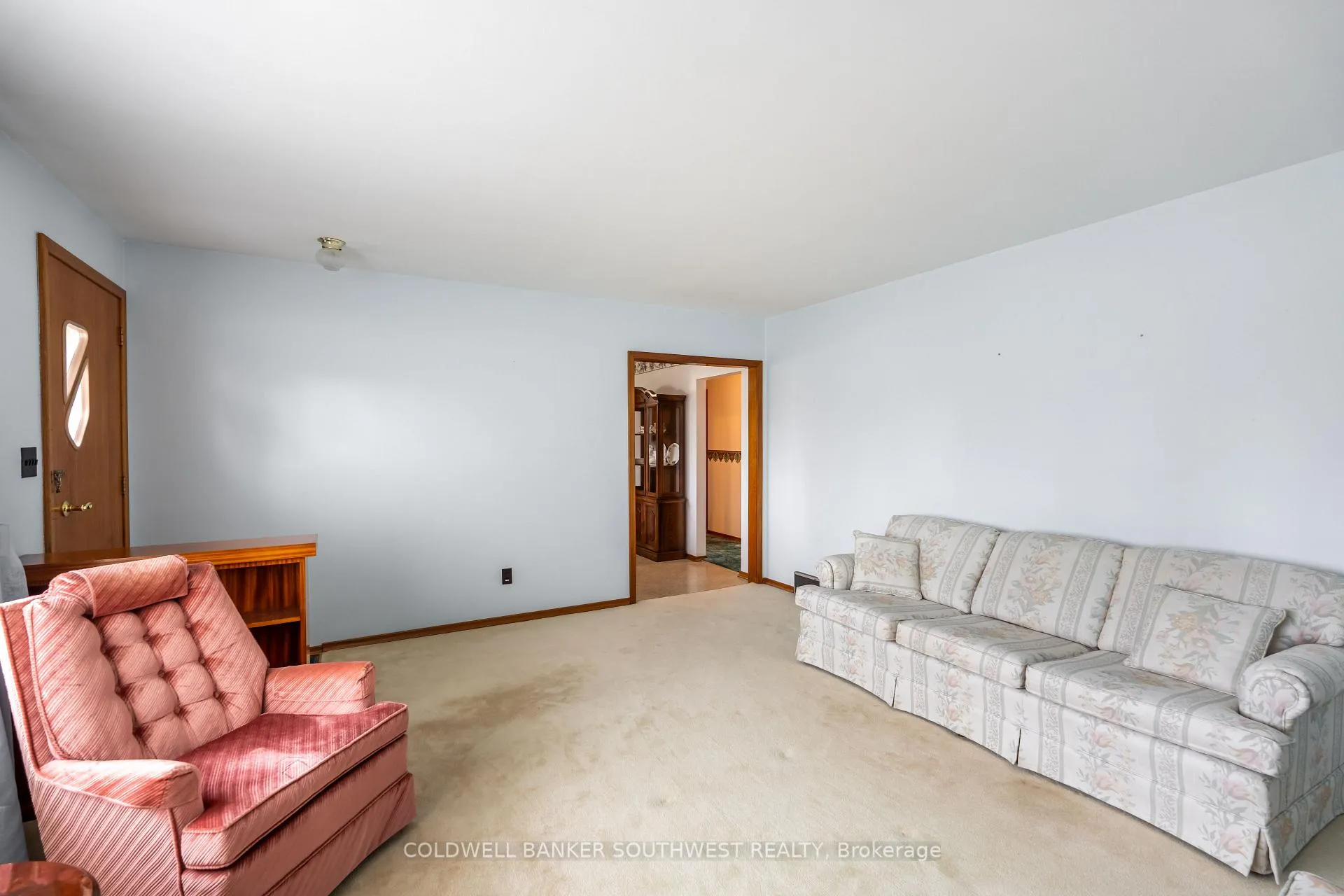 Photo 6 of 1003 Michigan Avenue, Sarnia — HOMEH