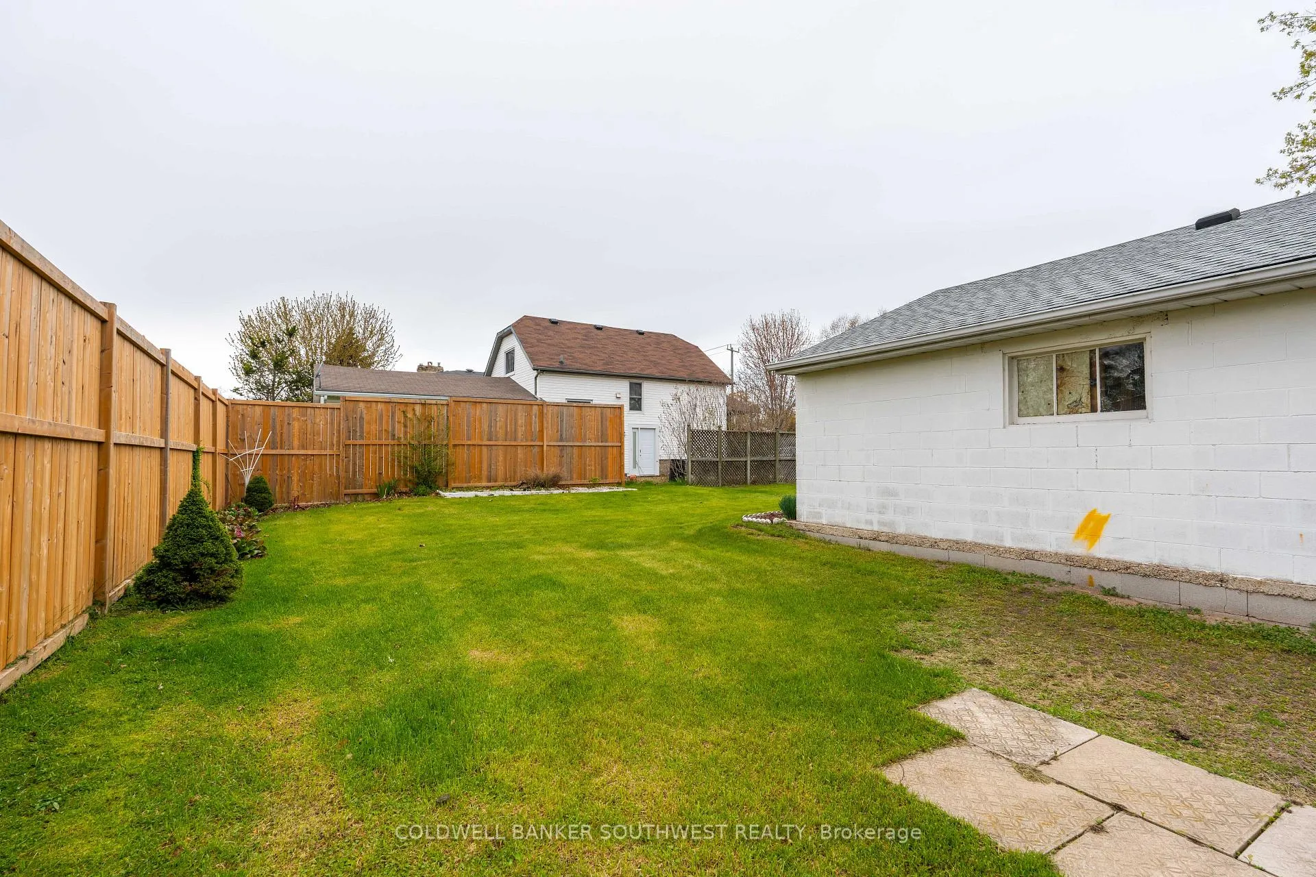 Photo 35 of 1003 Michigan Avenue, Sarnia — HOMEH