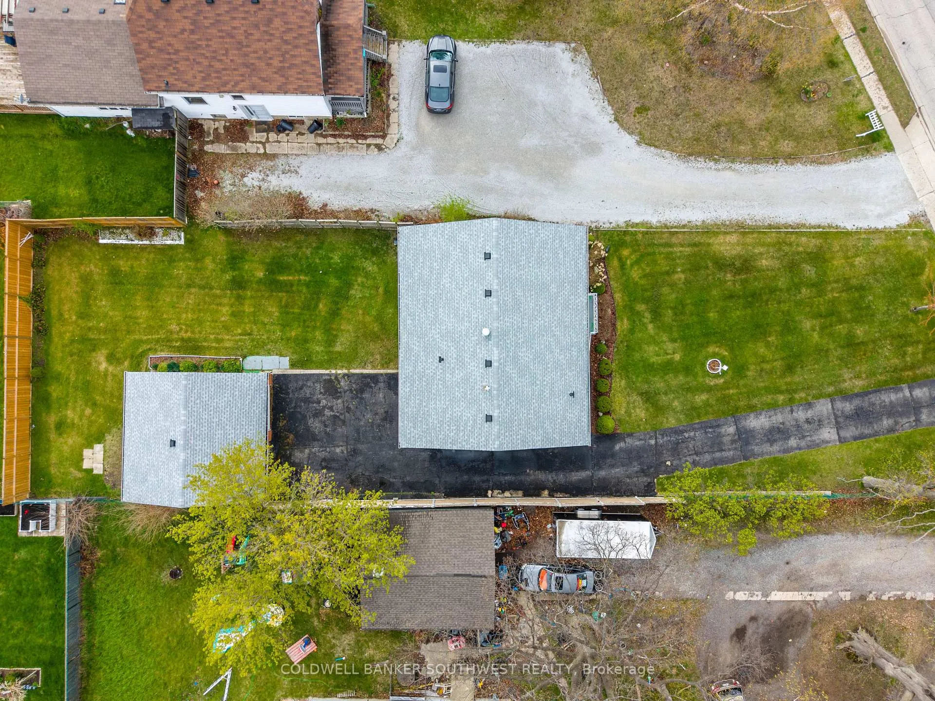 Photo 40 of 1003 Michigan Avenue, Sarnia — HOMEH