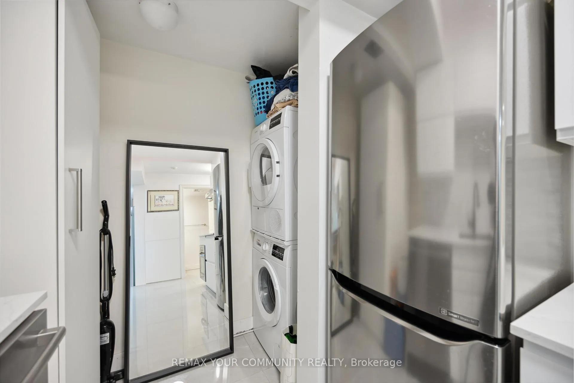 Photo 4 of Unit 235, 109 Front Street E, Toronto, Waterfront Communities — HOMEH
