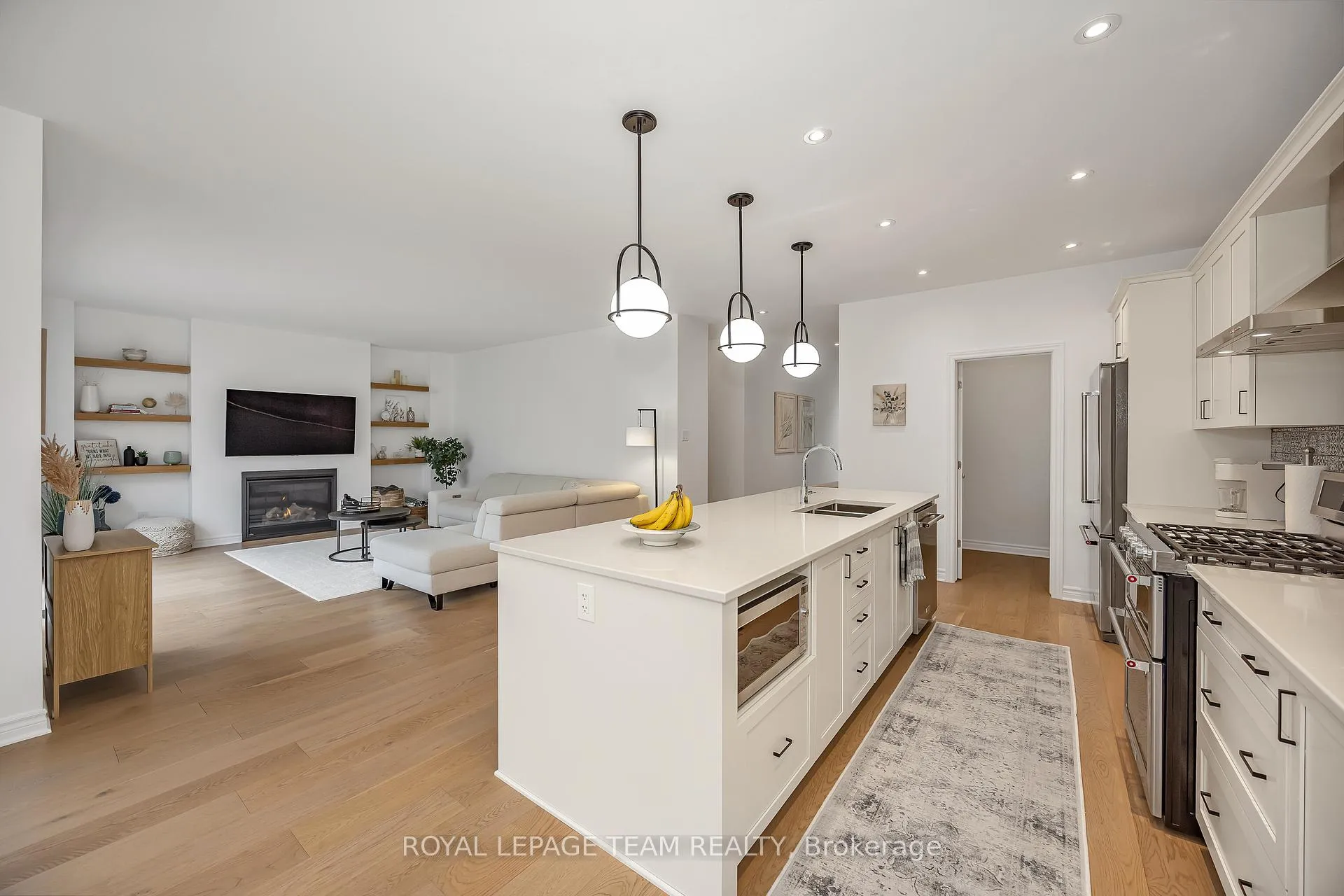 Photo 8 of 337 Serenade Crescent, Ottawa, Riverside South/Gloucester Glen — HOMEH