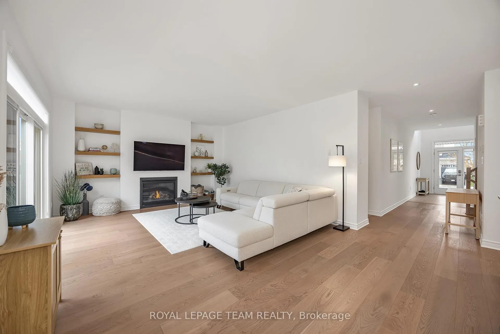 Photo 13 of 337 Serenade Crescent, Ottawa, Riverside South/Gloucester Glen — HOMEH