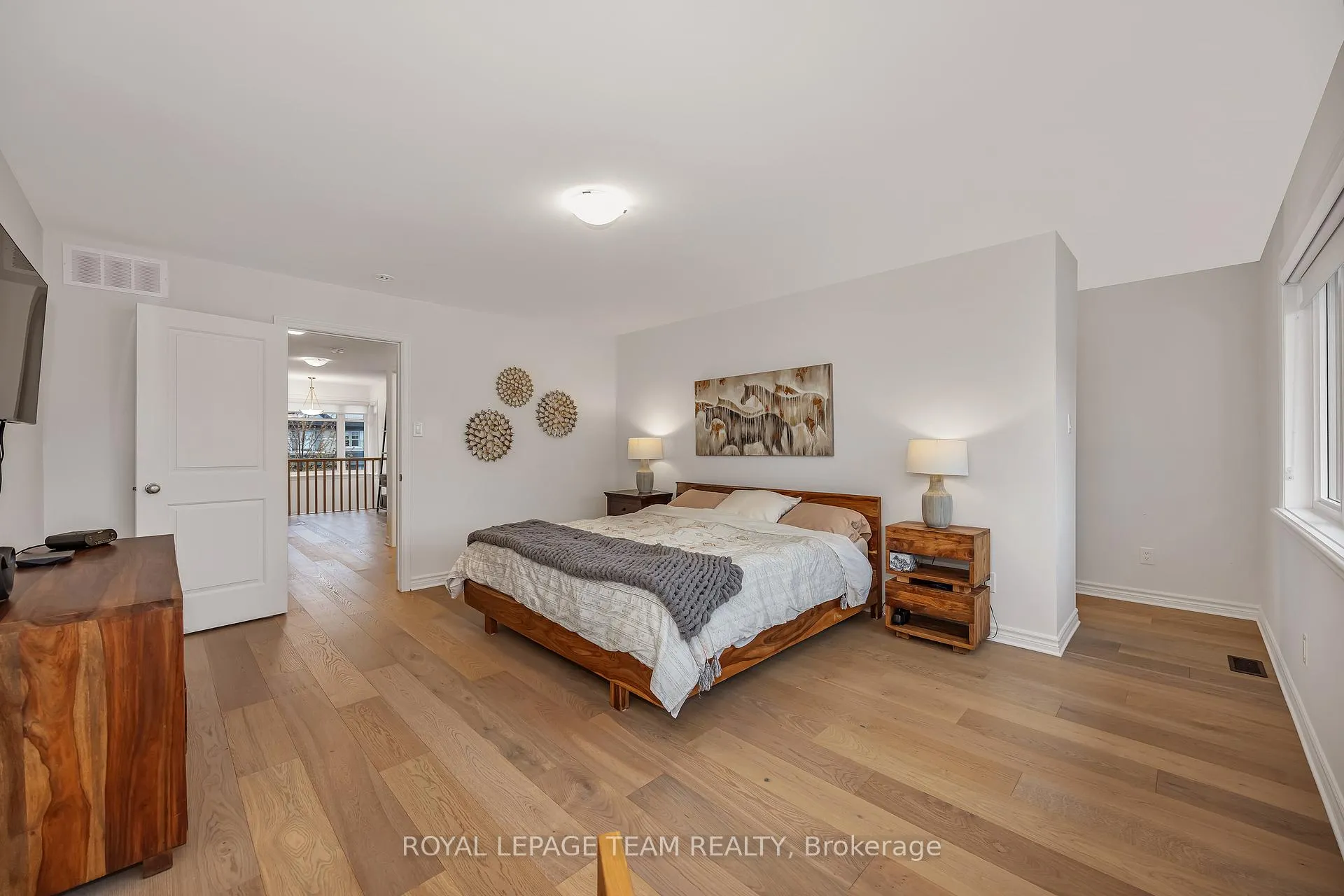 Photo 14 of 337 Serenade Crescent, Ottawa, Riverside South/Gloucester Glen — HOMEH