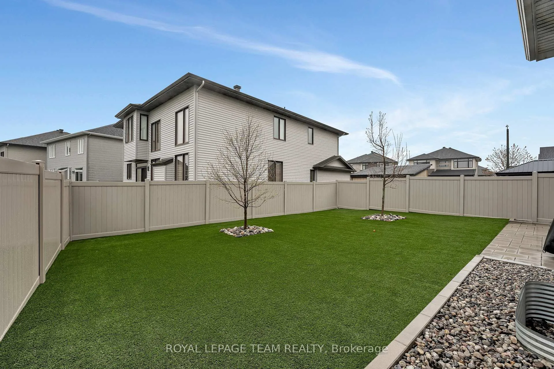 Photo 31 of 337 Serenade Crescent, Ottawa, Riverside South/Gloucester Glen — HOMEH