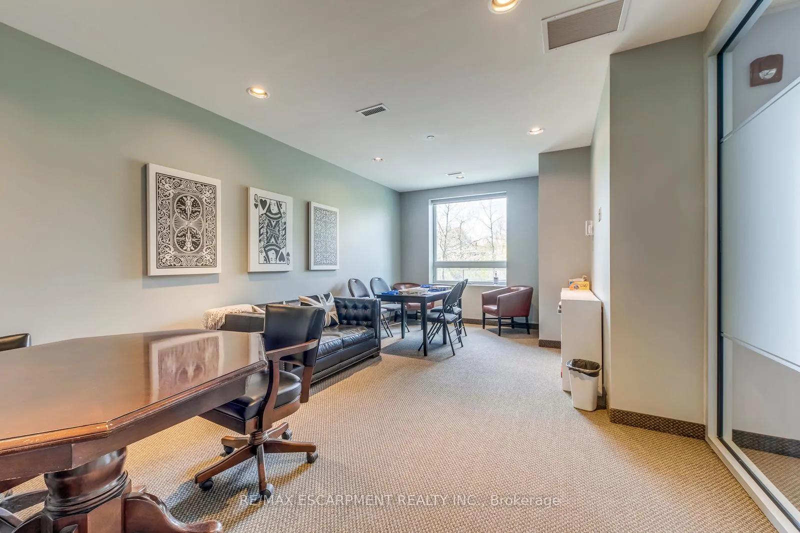 Photo 38 of Unit 217, 33 Whitmer Street, Milton, Scott — HOMEH