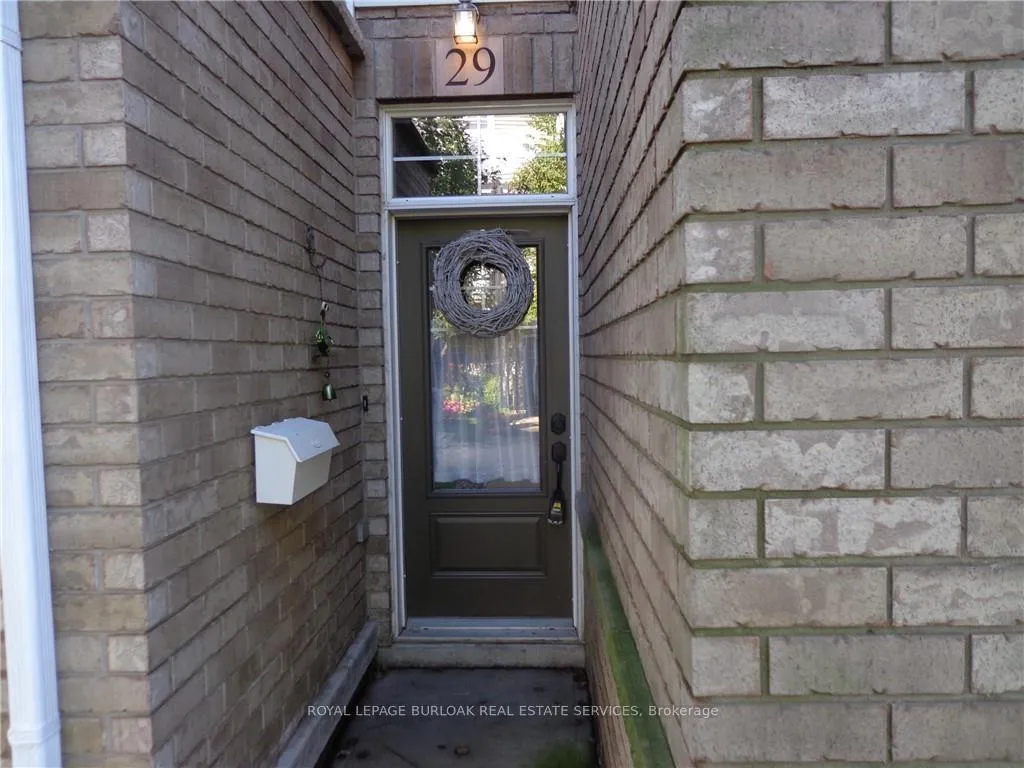 Photo 3 of Unit 29, 337 Beach Boulevard, Hamilton, Hamilton Beach — HOMEH