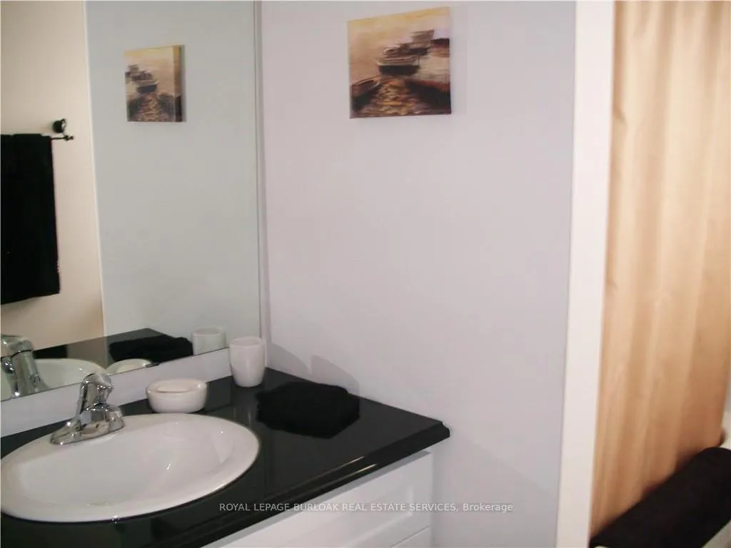 Photo 15 of Unit 29, 337 Beach Boulevard, Hamilton, Hamilton Beach — HOMEH